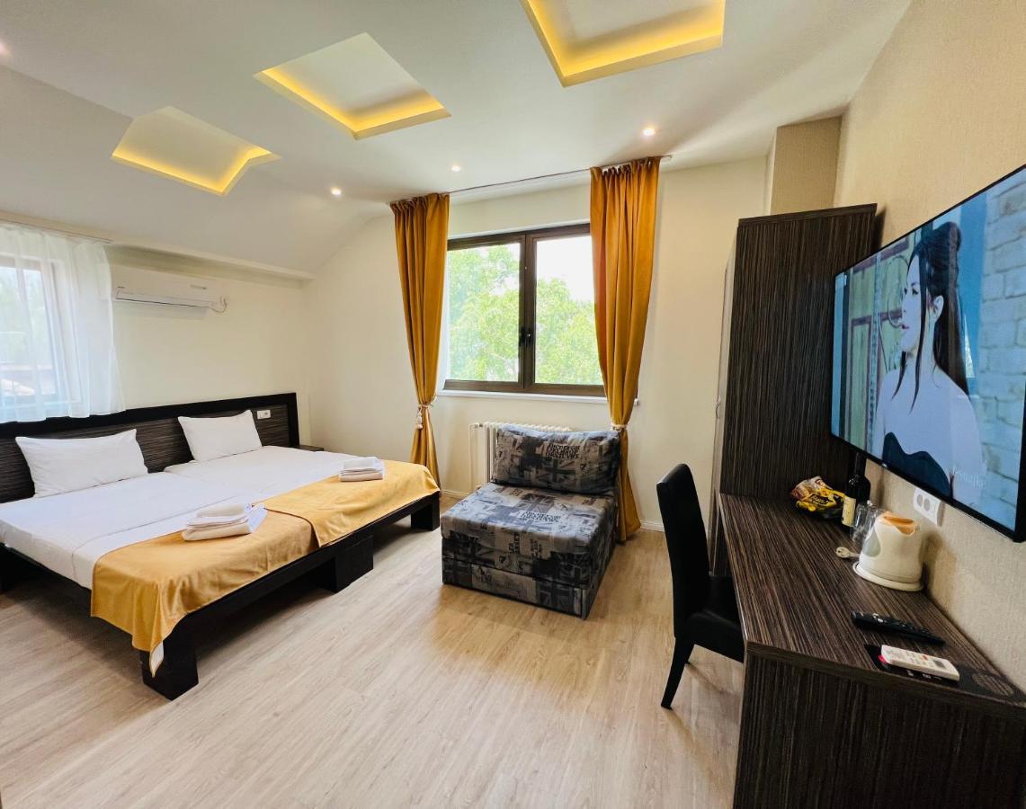 Side One Design Hotel Garni Beograd Bagian luar foto
