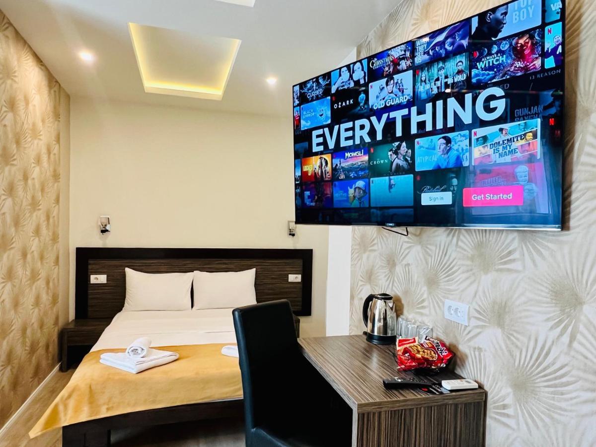 Side One Design Hotel Garni Beograd Bagian luar foto