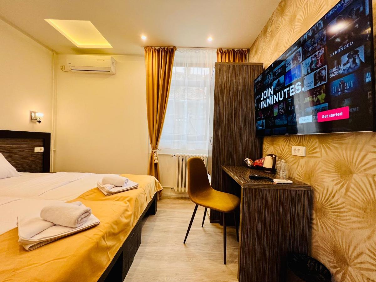 Side One Design Hotel Garni Beograd Bagian luar foto