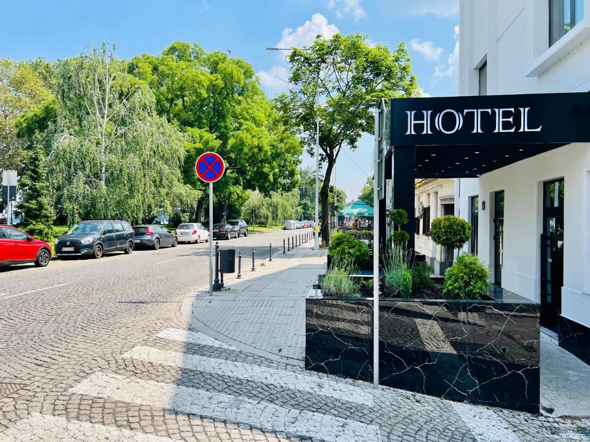 Side One Design Hotel Garni Beograd Bagian luar foto