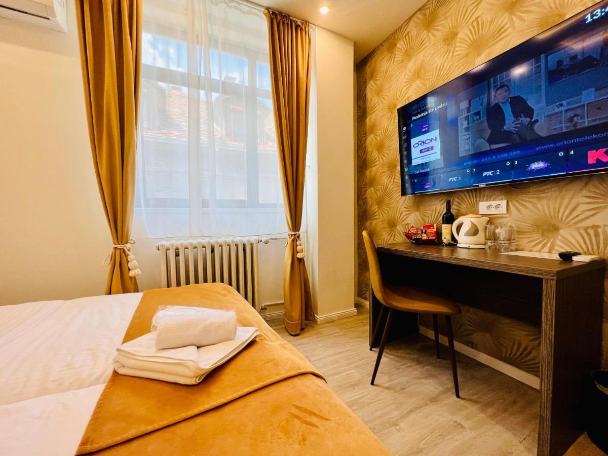 Side One Design Hotel Garni Beograd Bagian luar foto